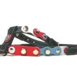 Originele rood wit blauwe honden-tuigje van leer fancy en modieus met elegante studs, Design Windy