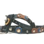 Stoere honden-tuigje met studded jeans kleurig leer en olijf houten schijfjes, design Cool