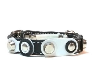 Super Stoere Zwart Witte Leren Kattenhalsband voor Cool Cats