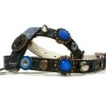 Luxus Hunde-Geschirr aus schwarzem oder braunem Leder mit eleganter blau farbige einzigartige Versierung, Design Mar