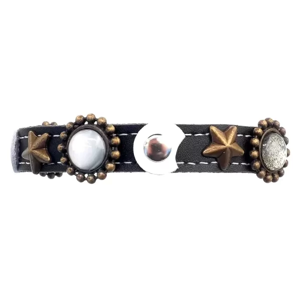 Voorkant van de luxe leren kattenhalsband met maan en sterren, design Moonlight.