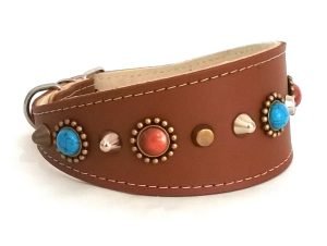 Exclusieve Luxe Windhond Galgo Halsband met Turquoise Kleur Steentjes Spikes en Studs