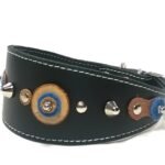 Stoere windhond galgo halsband met studded jeans kleurig leer en olijf houten schijfjes, design Cool